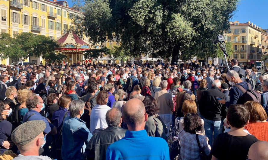 + 500 personnes à Nice pour rendre hommage à Samuel Paty et en soutien aux collègues du secondaire face à la barbarie et l’obscurantisme